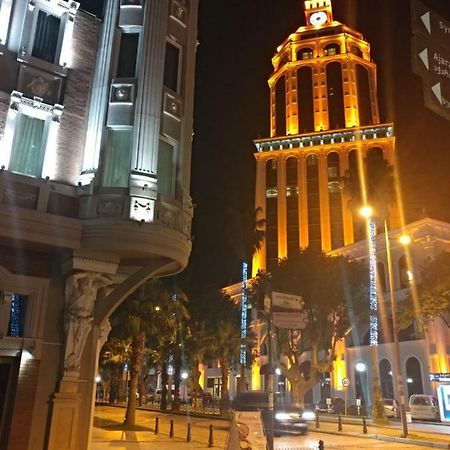 Batumi Apartment In Front Of Sheraton Esterno foto